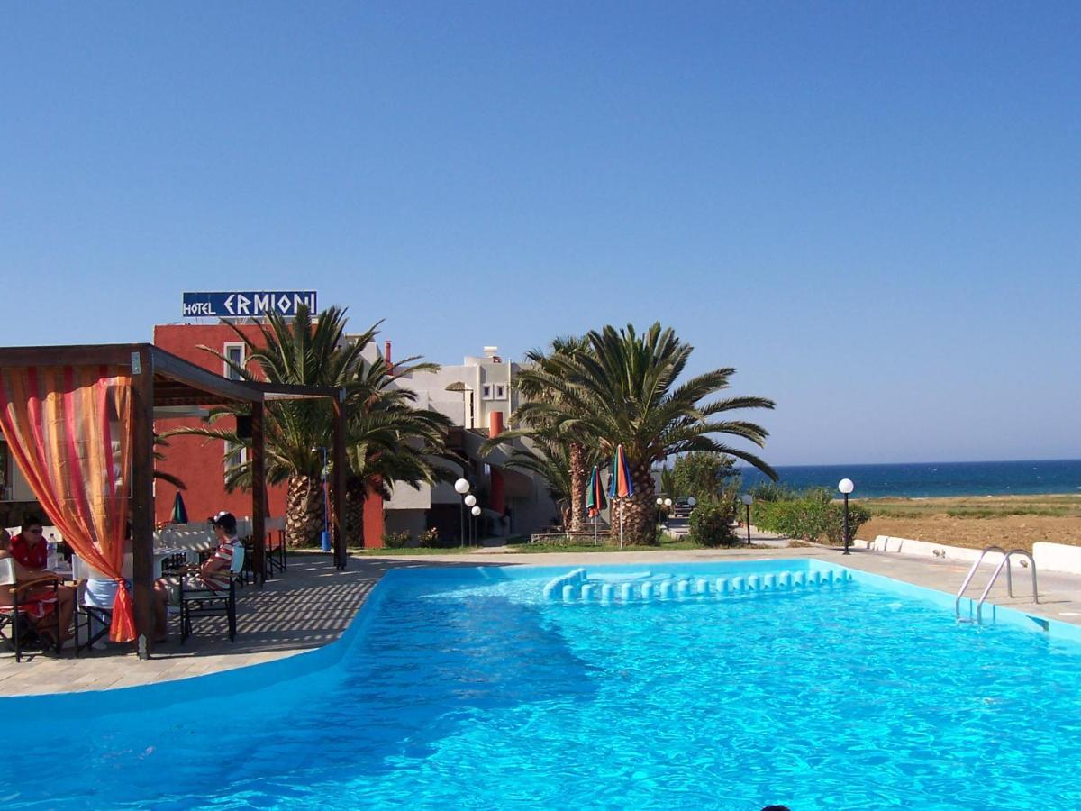 Ermioni Hotel Paralia Kourna Bagian luar foto