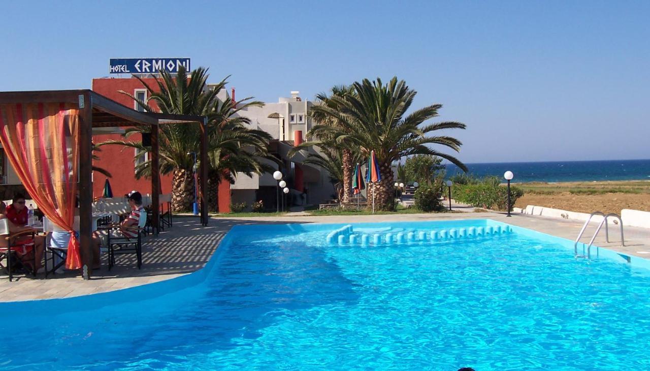 Ermioni Hotel Paralia Kourna Bagian luar foto